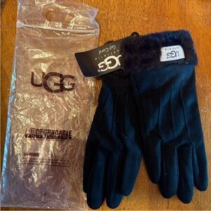 UGG Black Gloves with Plush Trim